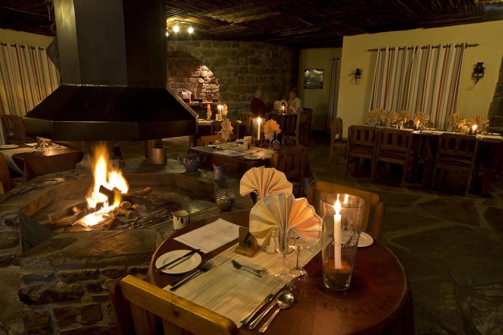 Gondwana Canyon Lodge Kanebis Eksteriør bilde