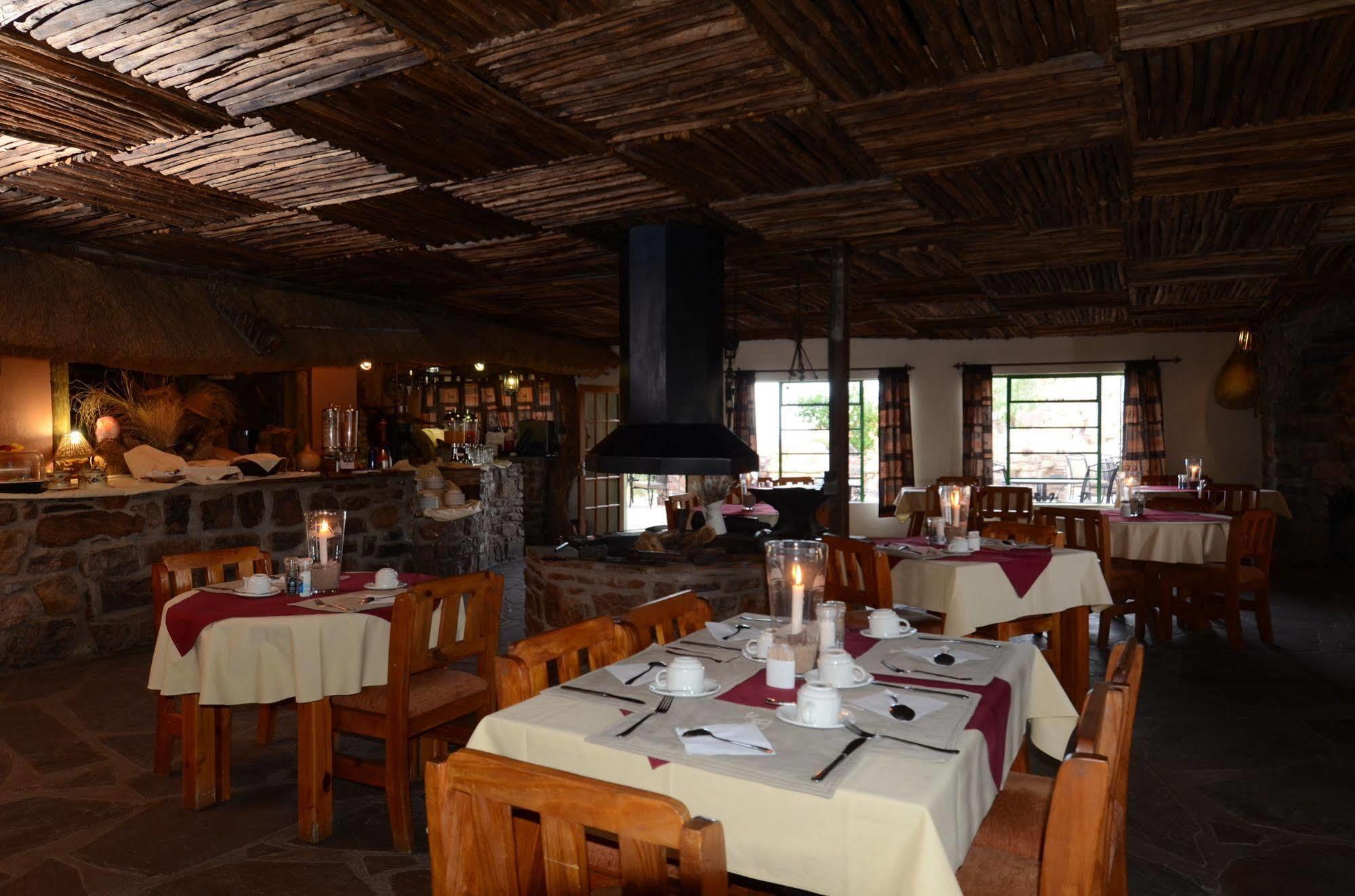 Gondwana Canyon Lodge Kanebis Eksteriør bilde