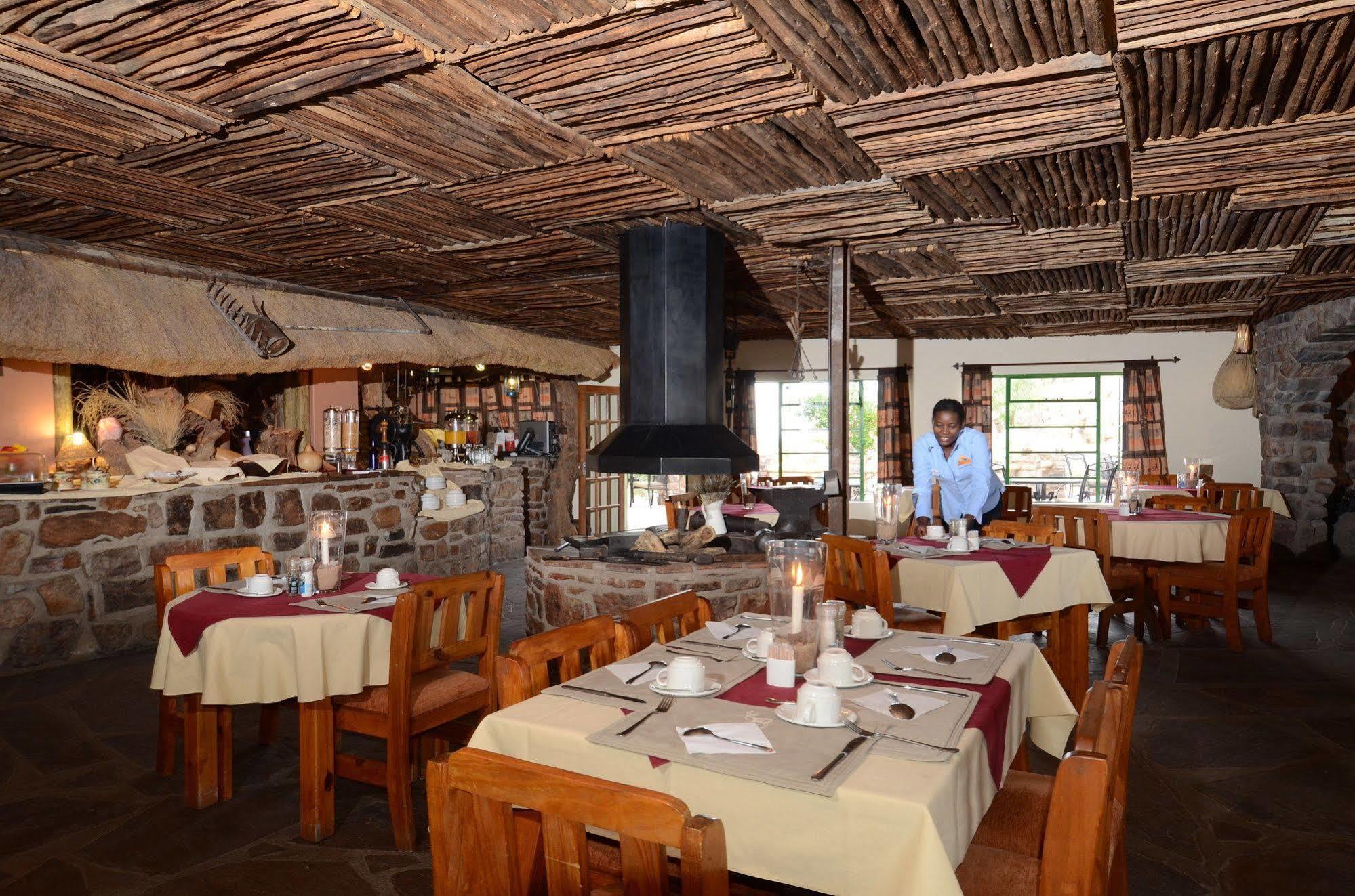 Gondwana Canyon Lodge Kanebis Eksteriør bilde