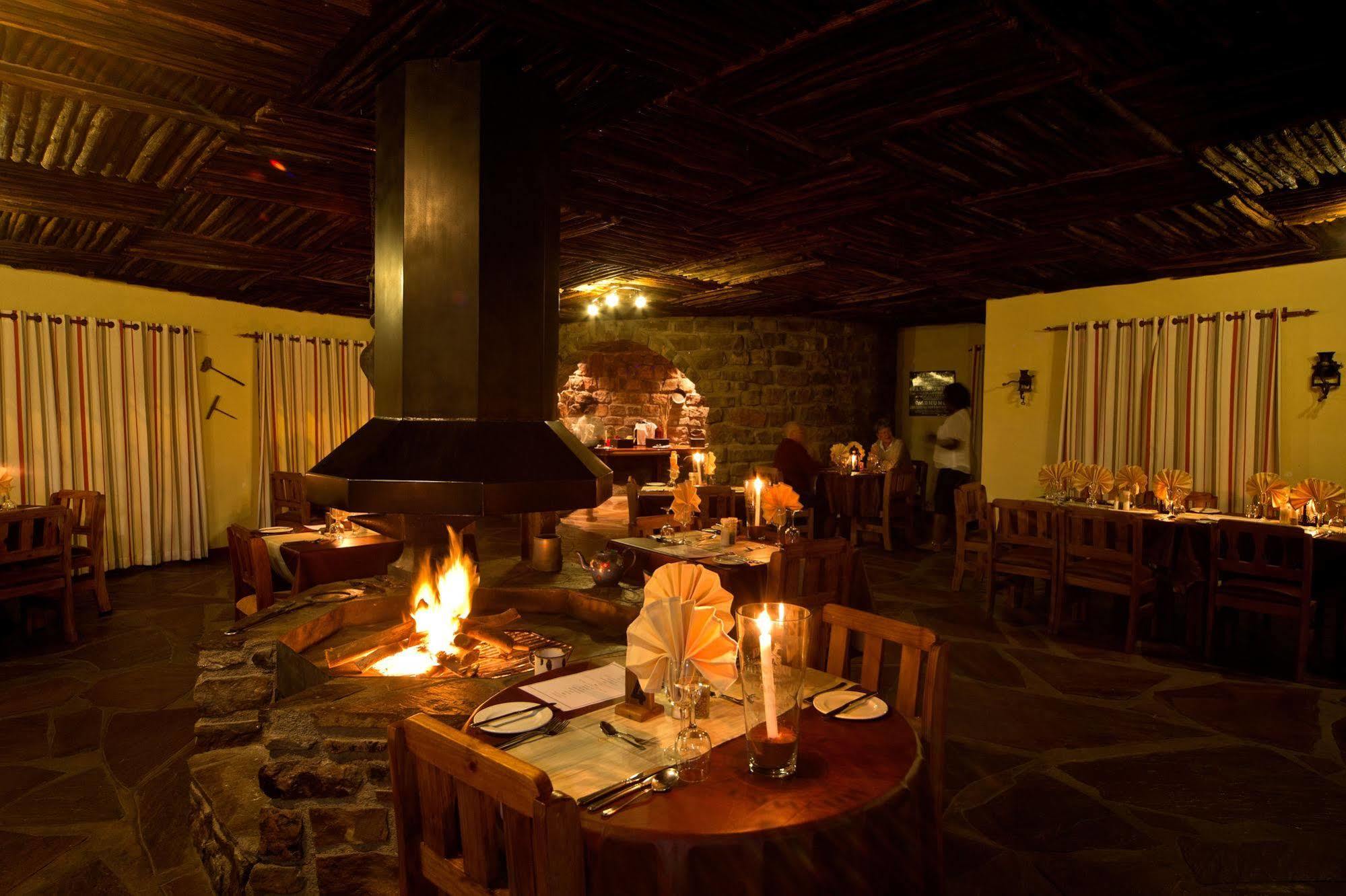 Gondwana Canyon Lodge Kanebis Eksteriør bilde
